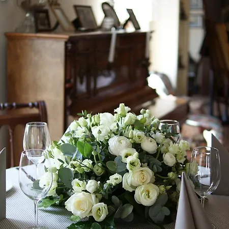 Gosciniec Sucholeski 3*