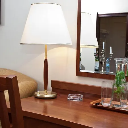 Hotel Gosciniec Sucholeski 3*