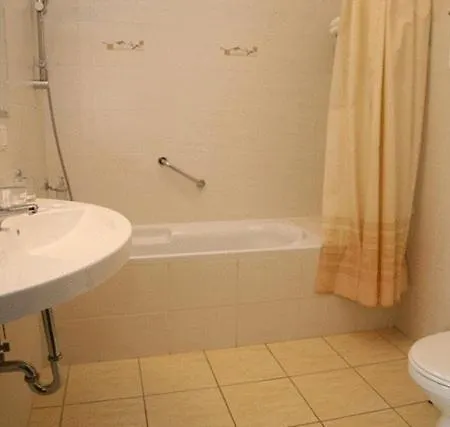 Hotel Gosciniec Sucholeski 3*